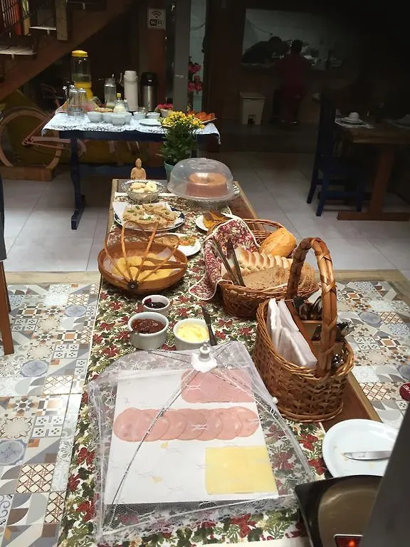 Alma Brava Bed & Breakfast Itajai