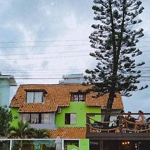 Brava Point E Albergue
